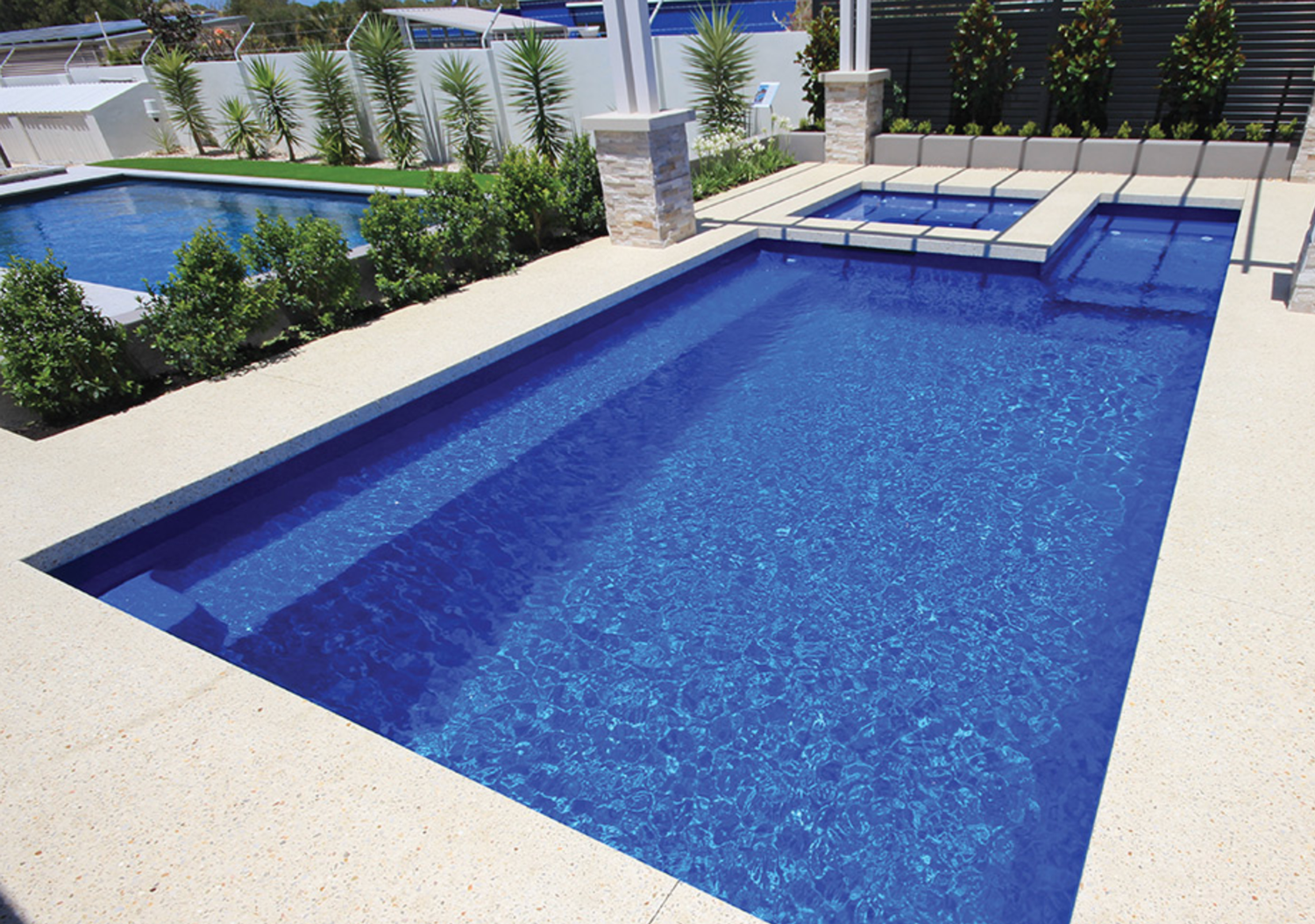 saint-remy-fun-pool-3