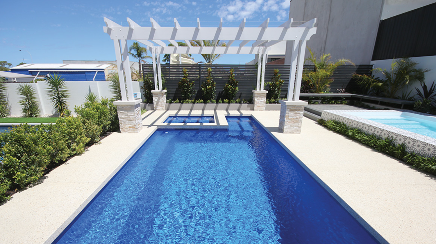 saint-remy-fun-pool-4