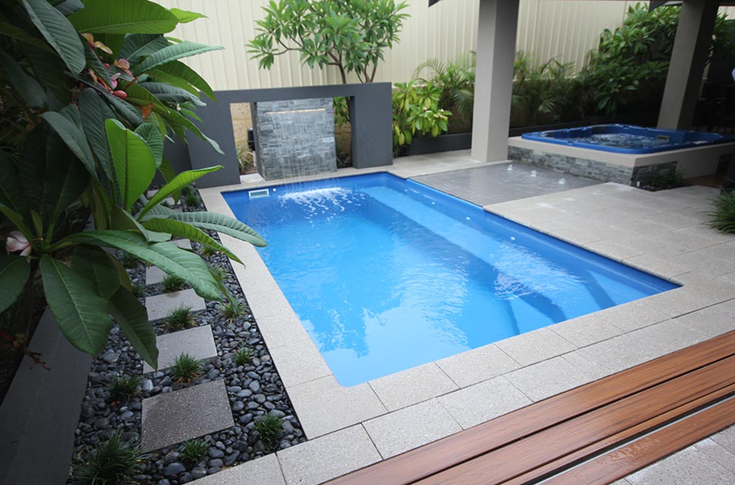 sovereign-small-pool-2